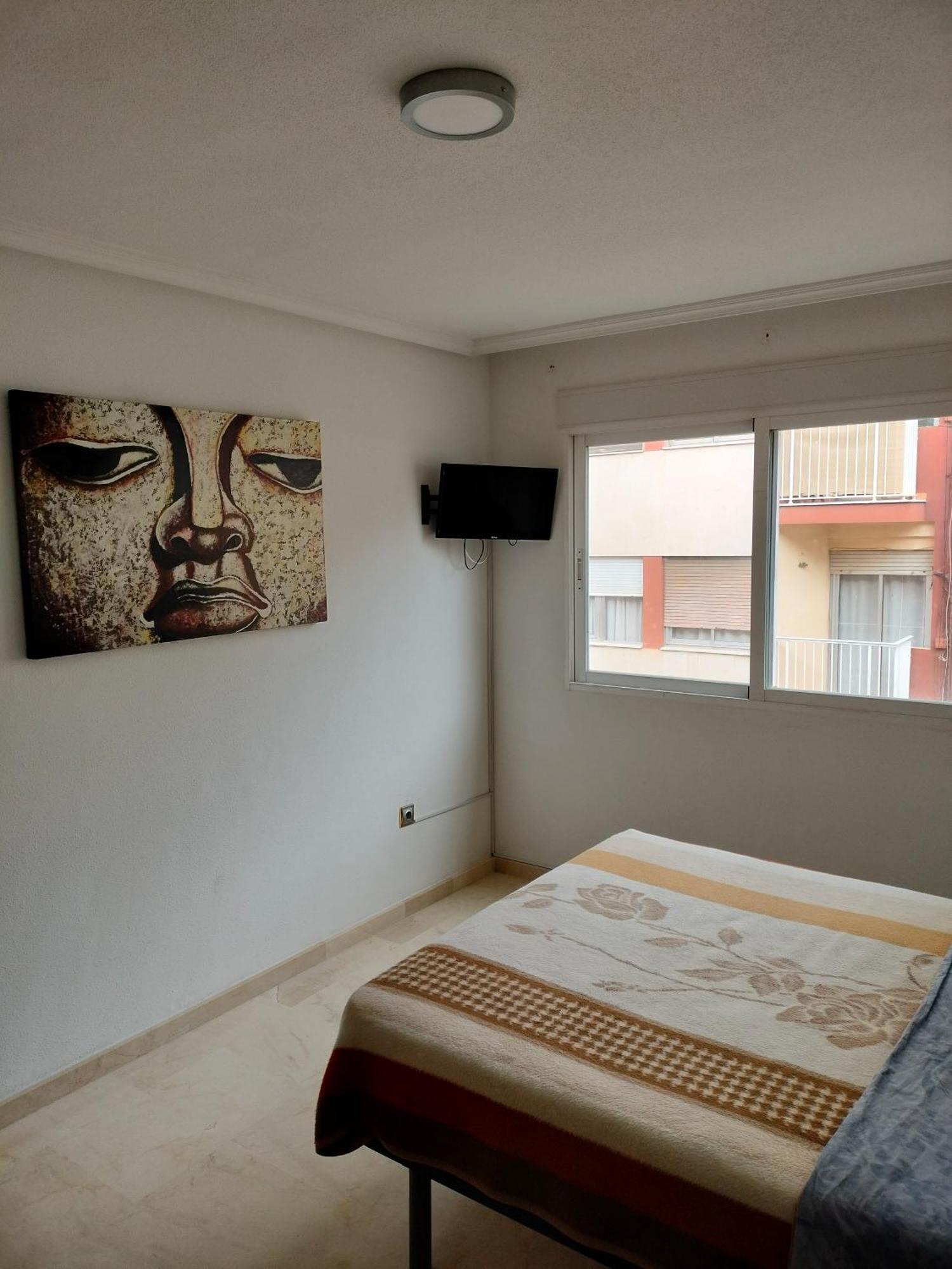 Holiday Centre Deluxe Apartment อาลิกันเต ภายนอก รูปภาพ